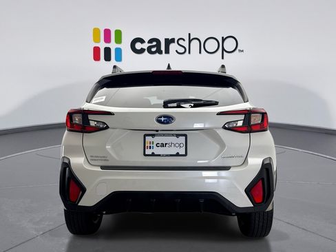 Used 2024 Subaru Crosstrek 2.0i Premium AWD/4WD image 4