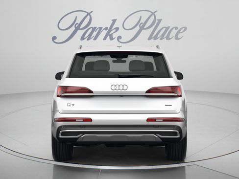 Used 2023 Audi Q7 2.0T Premium Plus AWD/4WD image 3