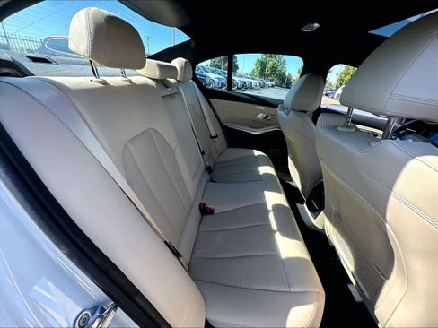 Used 2022 BMW 330i Sedan w/ Premium Package 2 RWD image 26