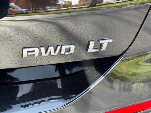 Used 2024 Chevrolet Equinox LT AWD/4WD image 15