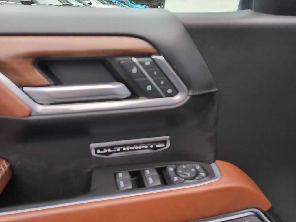 Used 2023 GMC Sierra 1500 Denali Ultimate AWD/4WD image 24