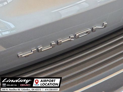 New 2026 GMC Yukon AT4 image 25