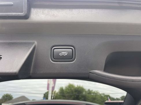 Used 2025 Hyundai Tucson SEL FWD image 9