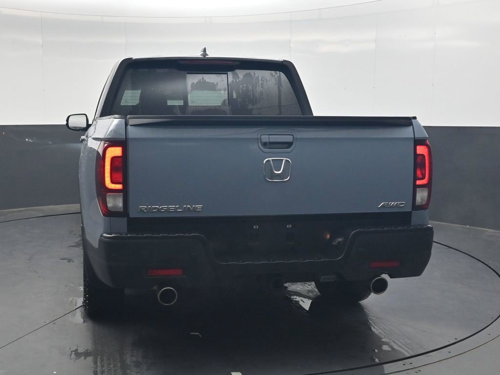 Used 2023 Honda Ridgeline Black Edition image 5