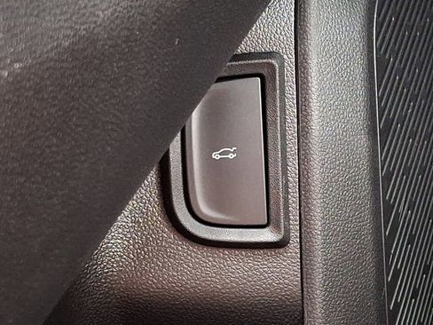 Certified 2026 Chevrolet Equinox ACTIV AWD/4WD image 26