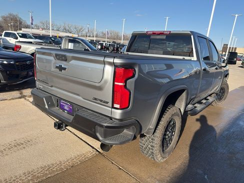 Used 2026 Chevrolet Silverado 2500 ZR2 image 5