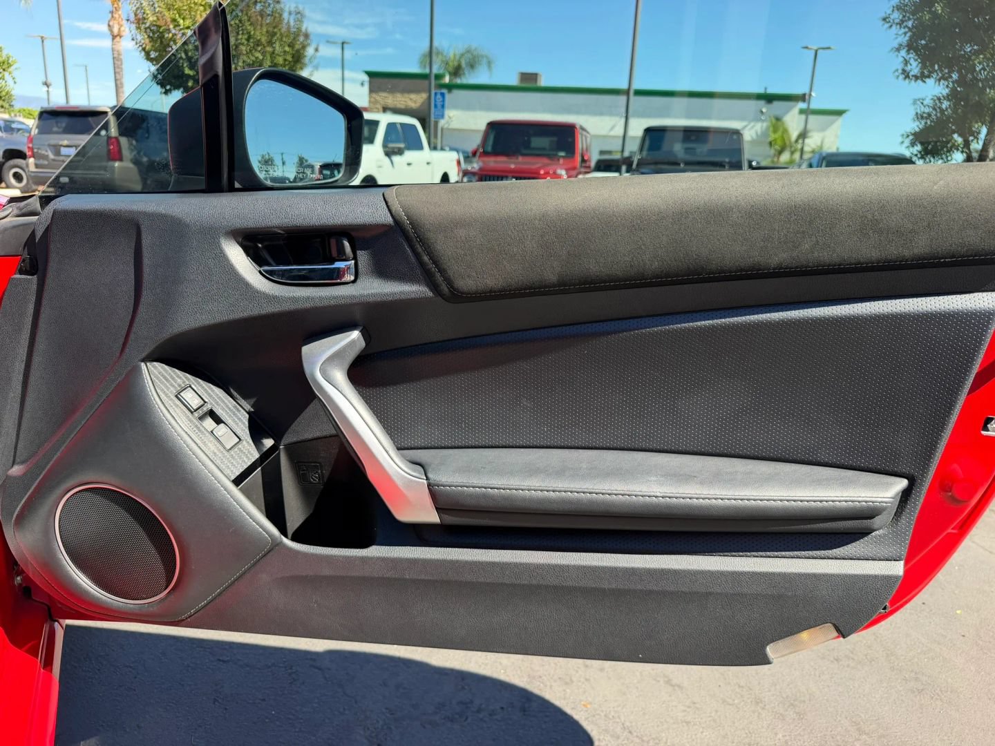 Used 2018 Toyota 86 RWD image 18