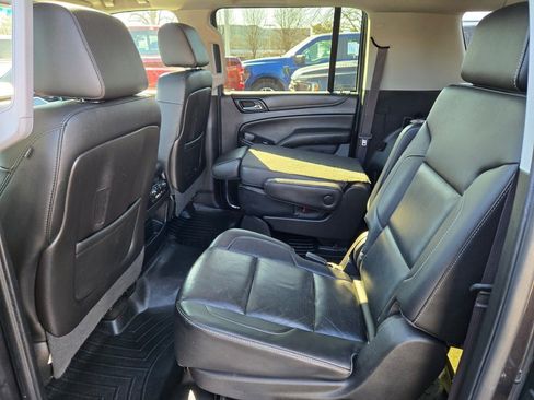 Used 2016 Chevrolet Suburban LTZ image 20