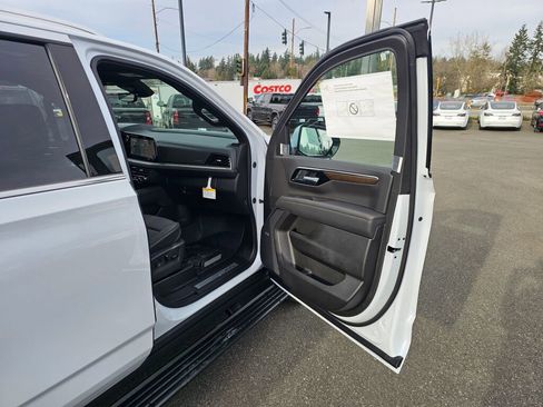 New 2026 Chevrolet Tahoe High Country image 31