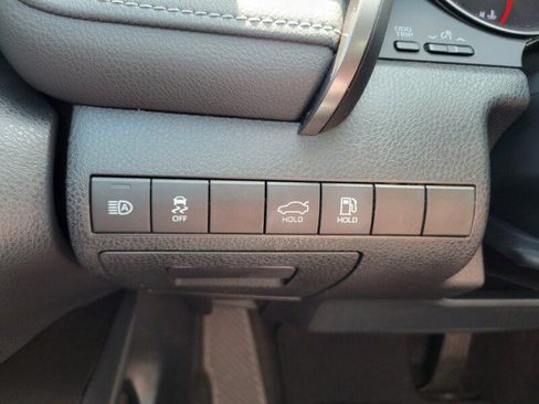 Used 2022 Toyota Camry XSE FWD image 20