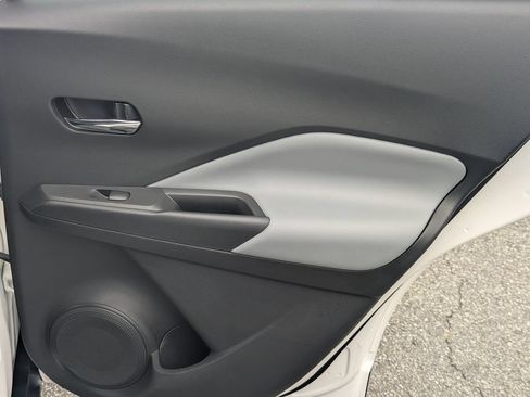 Certified 2021 Nissan Kicks SR w/ SR Premium Package FWD image 15