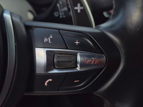 Used 2018 BMW M4 Coupe RWD image 13