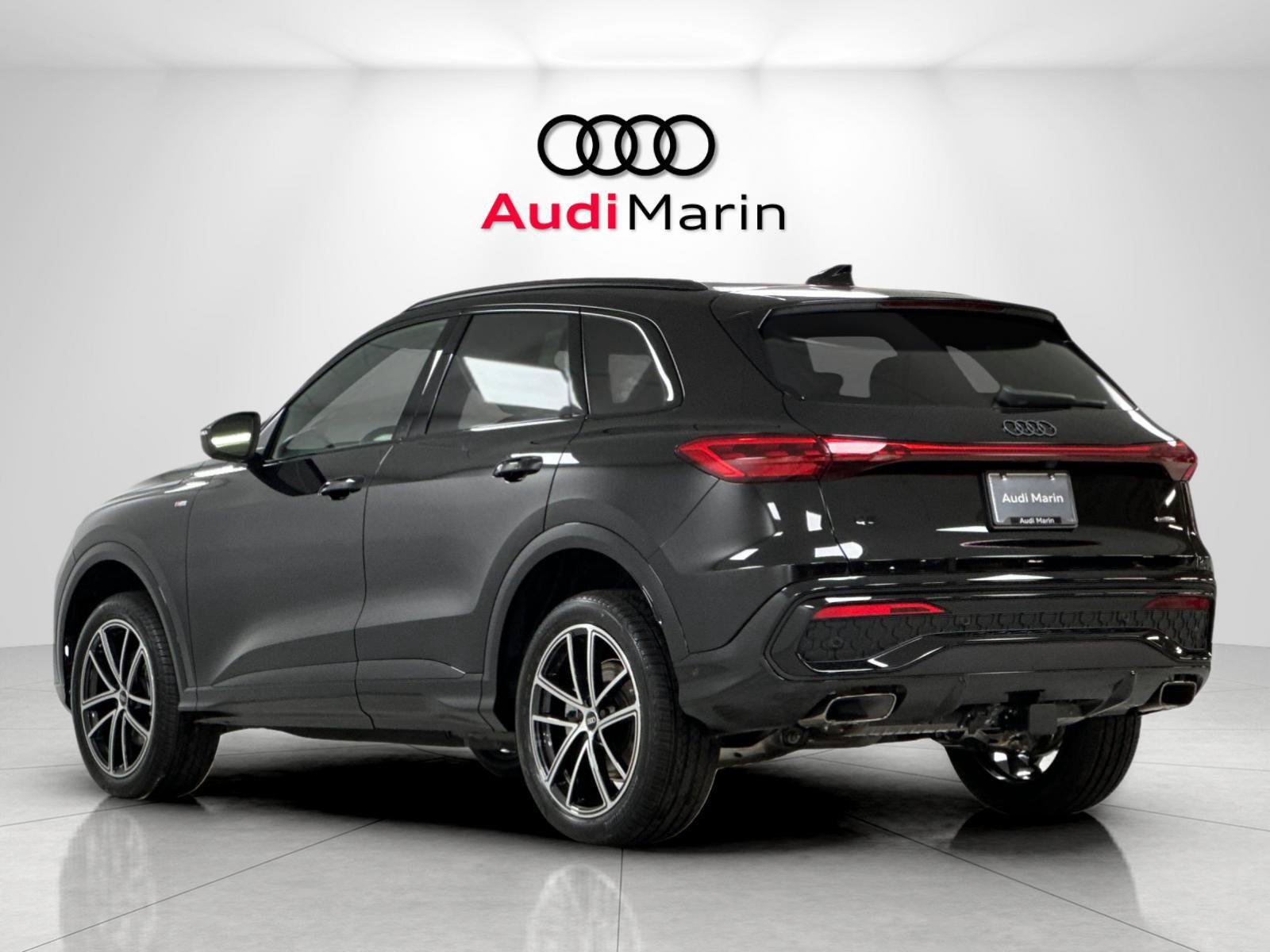New 2026 Audi Q5 Premium Plus AWD/4WD image 3