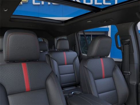 New 2026 Chevrolet Traverse RS w/ LPO, Floor Liner Package image 24