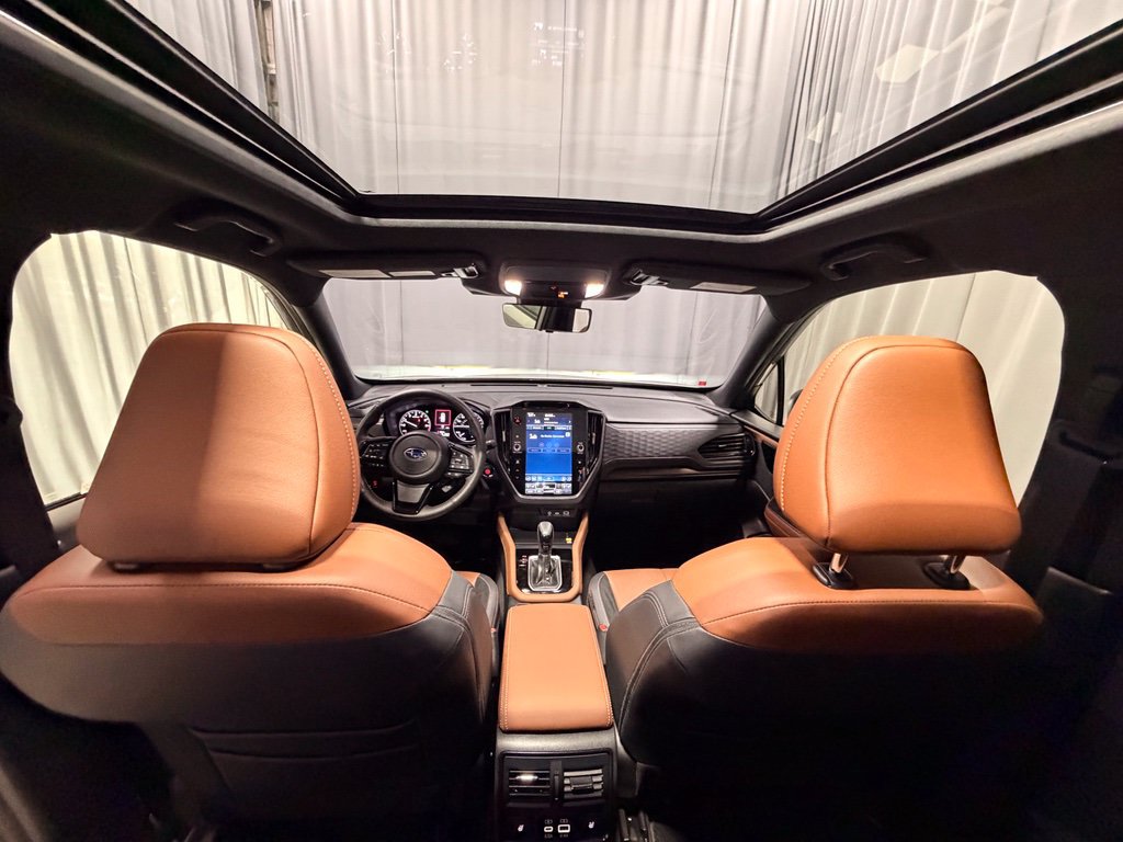 Certified 2025 Subaru Forester Touring AWD/4WD image 12