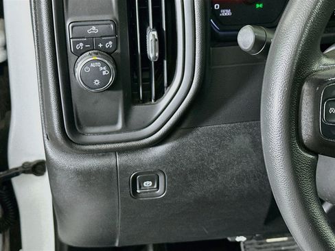 Used 2019 Chevrolet Silverado 1500 W/T w/ WT Convenience Package RWD image 16