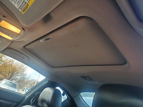 Used 2012 Nissan Altima 3.5 SR w/ Technology Pkg image 16