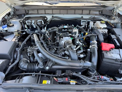Certified 2024 Ford Bronco Wildtrak AWD/4WD image 25