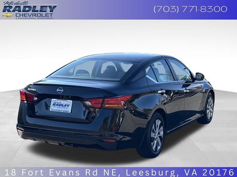 Used 2023 Nissan Altima 2.5 S image 7