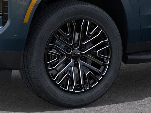 New 2026 Chevrolet Tahoe High Country w/ Sun And Tow Package image 9