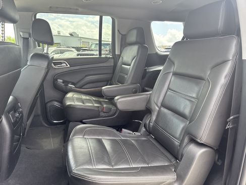 Used 2019 GMC Yukon XL Denali w/ Denali Ultimate Package AWD/4WD image 26
