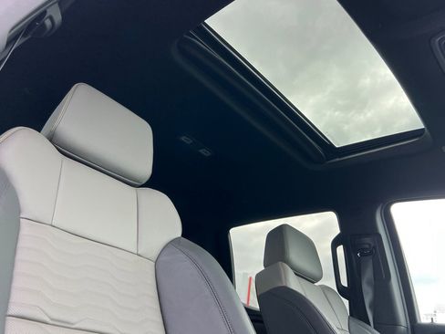 Certified 2025 Chevrolet Silverado 1500 ZR2 w/ Technology Package image 20