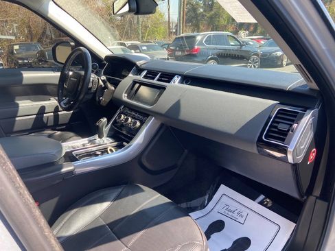 Used 2015 Land Rover Range Rover Sport Supercharged AWD/4WD image 12