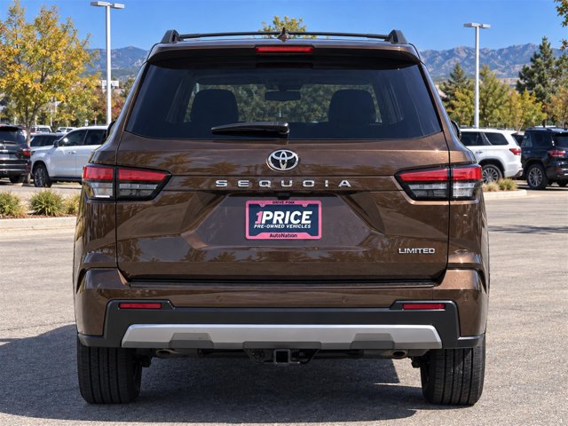 Used 2024 Toyota Sequoia Limited AWD/4WD image 3
