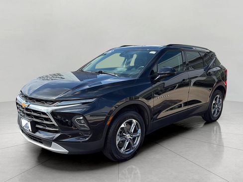 Certified 2024 Chevrolet Blazer LT w/ Convenience Package AWD/4WD image 7