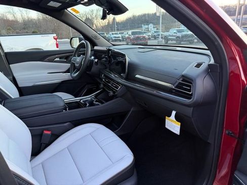 New 2026 Chevrolet Traverse High Country w/ LPO, Floor Liner Package image 17