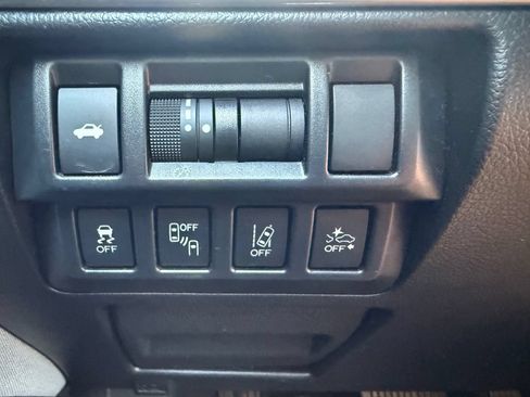 Used 2019 Subaru Legacy 2.5i Sport AWD/4WD image 3