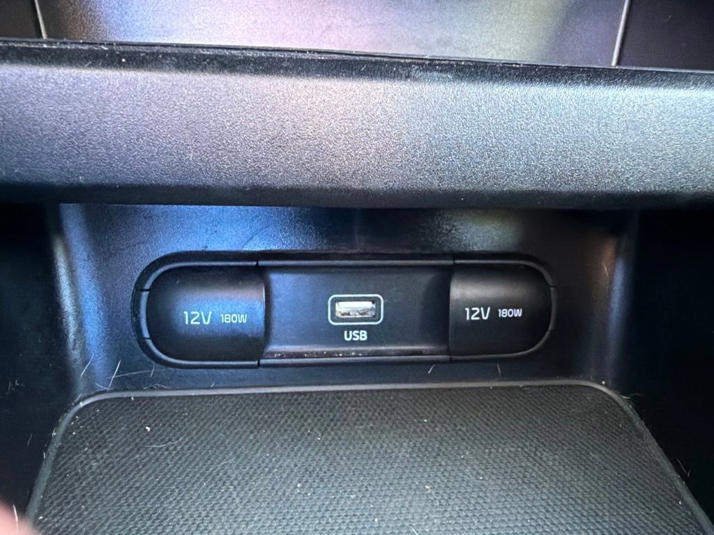 Certified 2023 Kia Forte LXS w/ LXS Technology Package FWD image 15