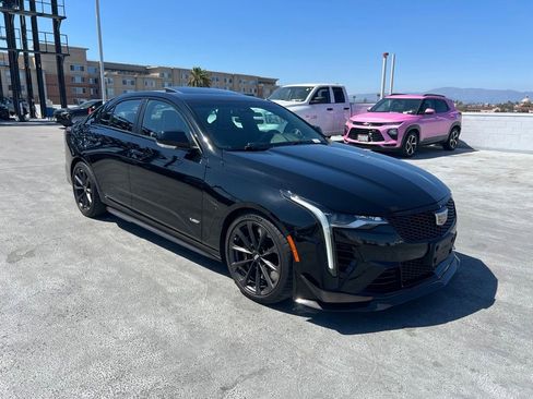 Used 2022 Cadillac CT4 V Blackwing w/ Carbon Fiber 1 Package RWD image 3