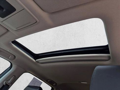 Used 2024 Honda CR-V EX-L image 15