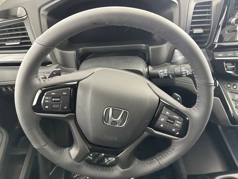 Certified 2026 Honda Odyssey Elite image 29