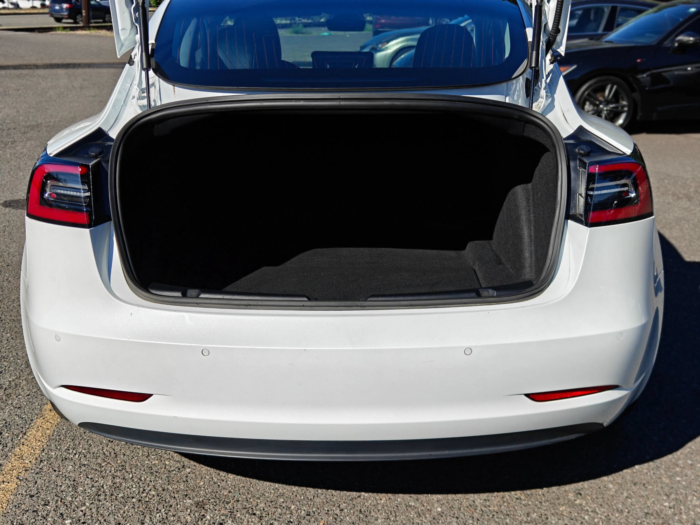 Used 2018 Tesla Model 3 Long Range AWD/4WD image 45