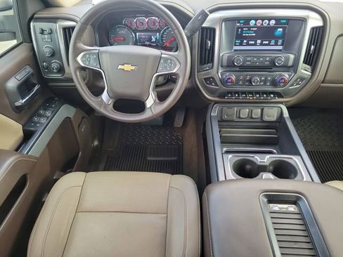 Certified 2019 Chevrolet Silverado 2500 LTZ w/ Duramax Plus Package image 17