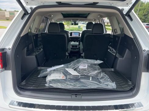New 2026 Volkswagen Atlas SEL image 28