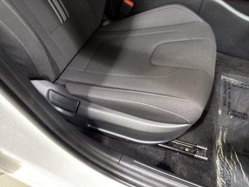 Used 2026 Hyundai Elantra Sport FWD image 37