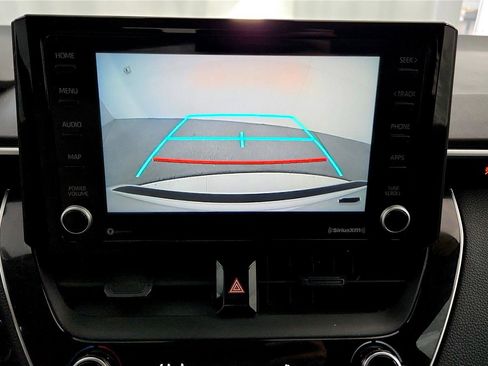 Certified 2022 Toyota Corolla LE w/ LE Convenience Package image 31