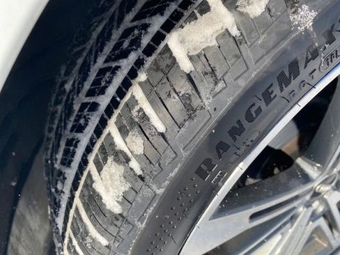 Used 2018 Audi SQ5 Prestige image 23