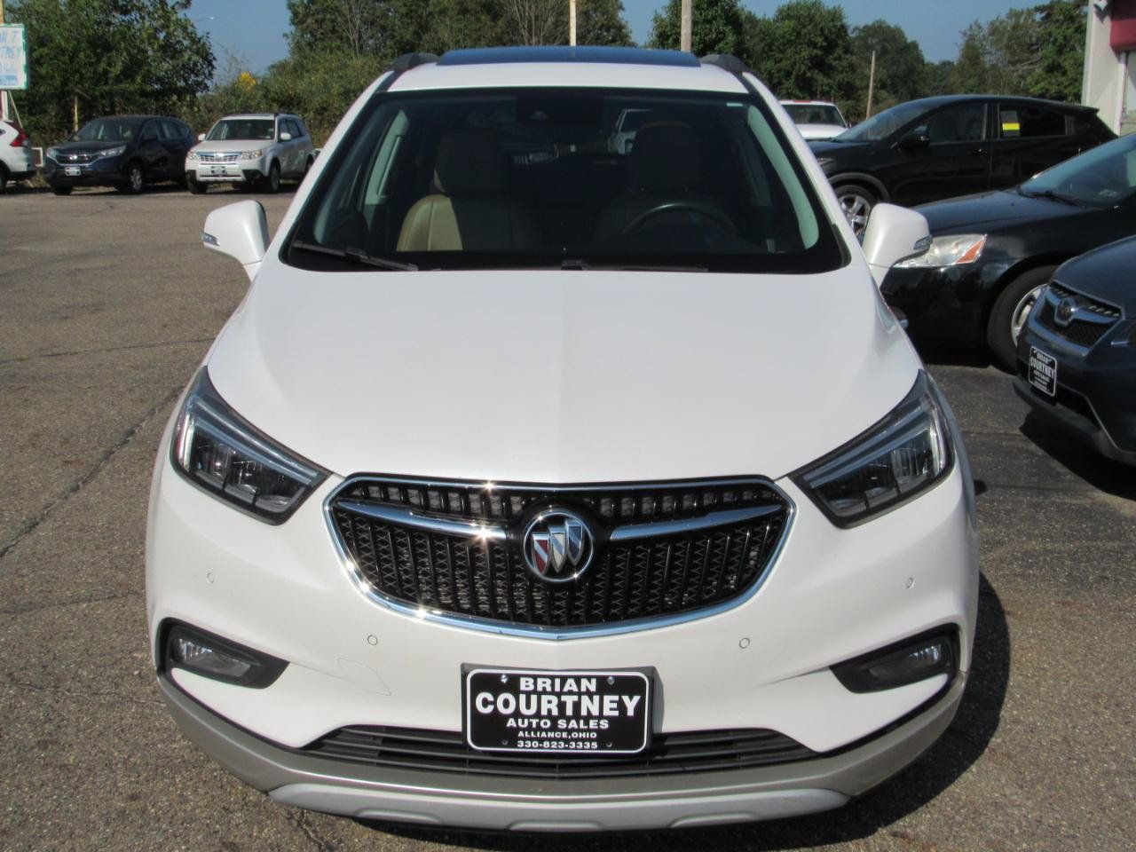 Used 2018 Buick Encore Premium w/ Experience Buick Package AWD/4WD image 3