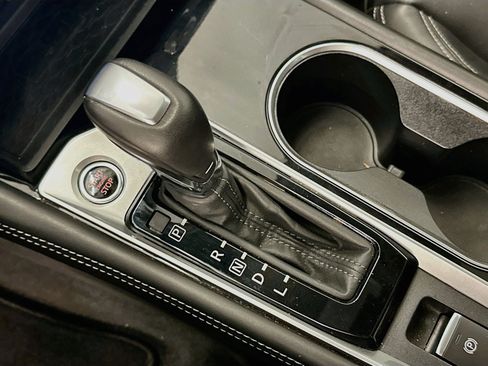 Used 2024 Nissan Altima 2.5 SL FWD image 25