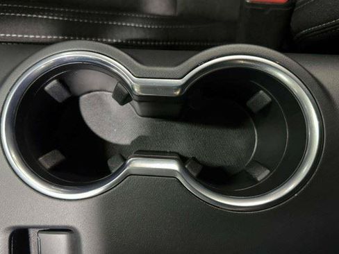 Used 2024 Ford Mustang GT RWD image 33