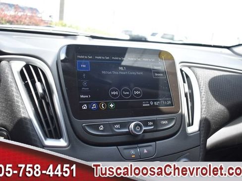 Used 2025 Chevrolet Malibu RS FWD image 31