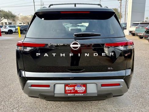 New 2026 Nissan Pathfinder SL image 6