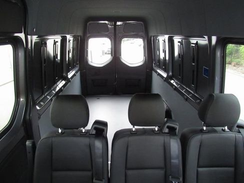 New 2026 Mercedes-Benz Sprinter 2500 image 26