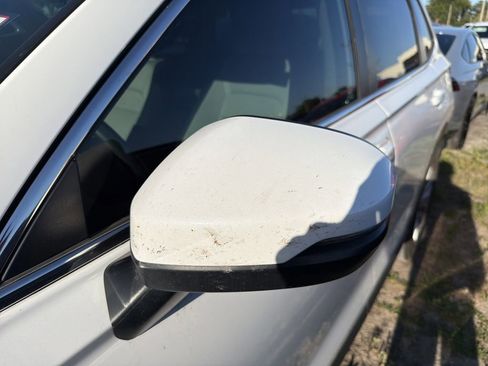 Used 2024 Honda CR-V EX image 6