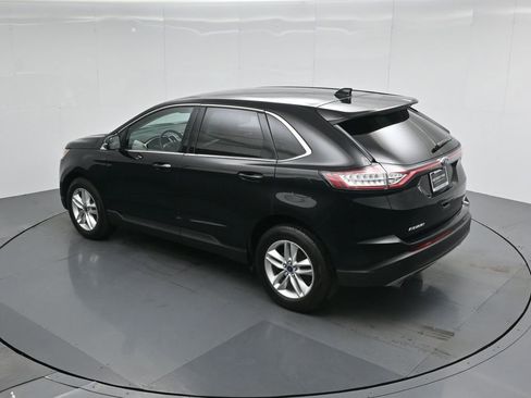 Used 2016 Ford Edge SEL image 39