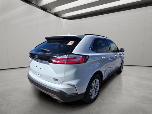 Used 2020 Ford Edge SEL AWD/4WD image 10